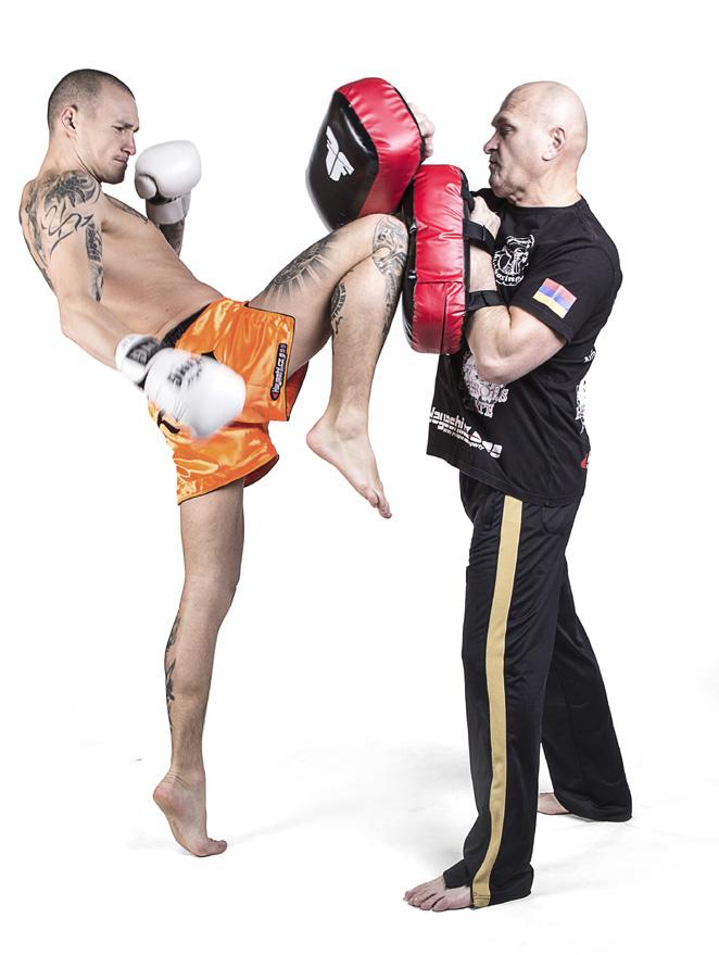 Ideal for long muay thai training classes where coaches need to use great