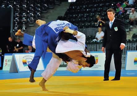 Jožef Šimenko 1, Damir Karpljuk 2 Specialni judo fitnes test Izvleček Specialni judo fitnes test predstavlja ustrezno, uporabno in enostavno metodo za preverjanje telesne pripravljenosti judoistov.
