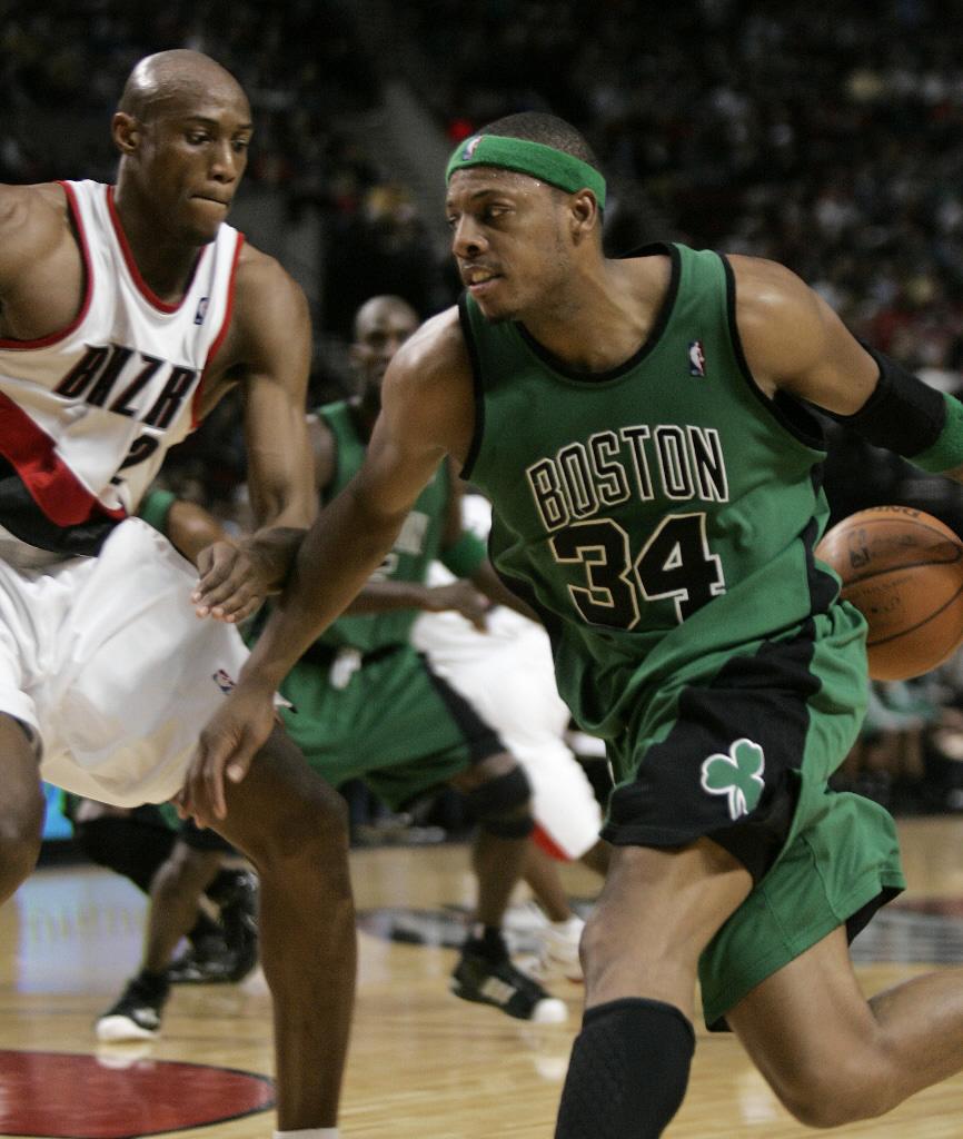 BASKETBALL NOTES AND NEWS In 2008, the Eastern Conference was represented by the revamped Boston Celtics, and the Western Conference by the Los Angeles Lakers.