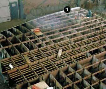 Meer plates In abs double bottom can be divided into: -water- or oil-tight Floors (Non-tight plate floors) -floors, which can be reduced in weight by manholes (also for access) -floors made of