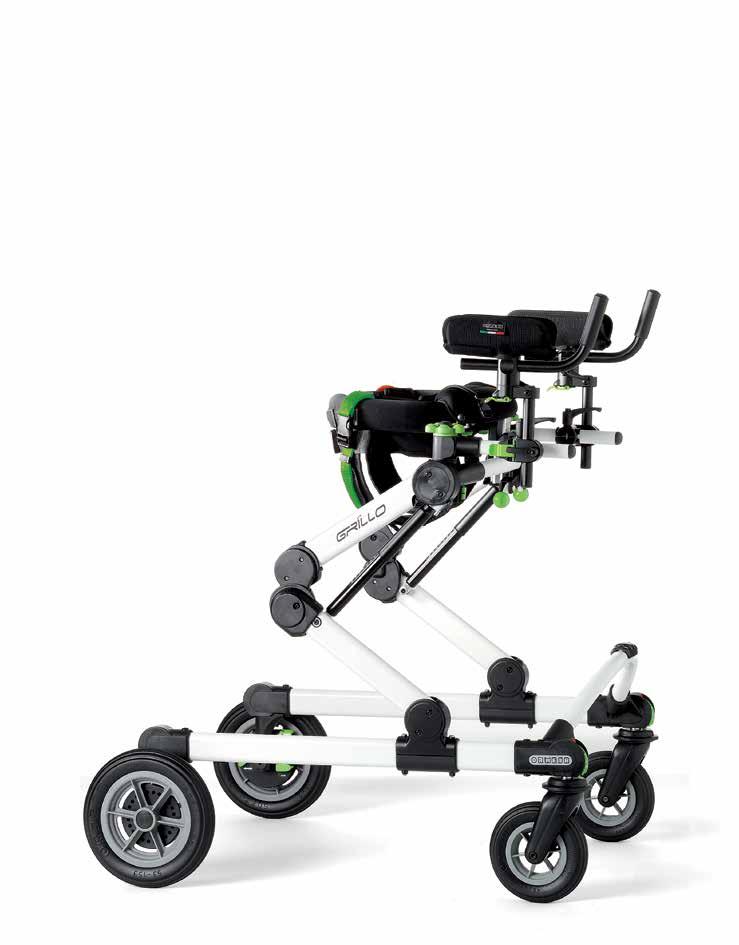 front drive PA version with Pelvic support and Arm supports For users who need pelvic support and have partial trunk control. The supports of the upper limbs help the user to control also his trunk.