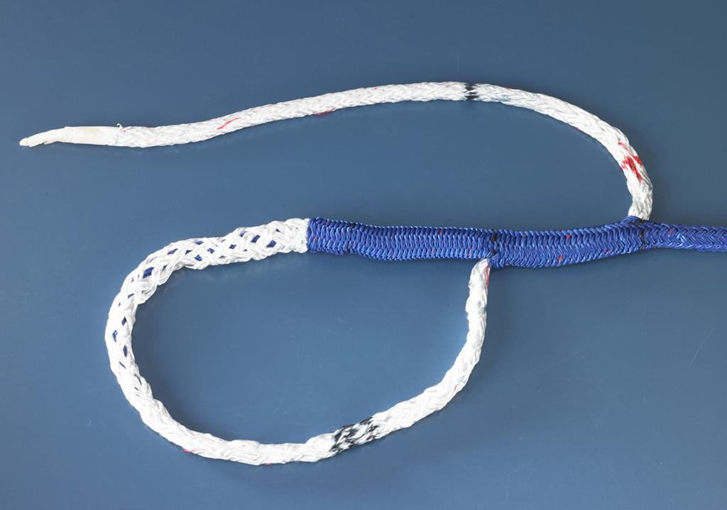 To tighten, hold the rope at the crossover point and alternately pull on the free ends of the cover and core.