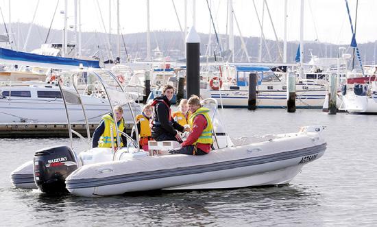 MAST MOTOR BOAT LICENCE The MAST BoatSafe Motor Boat Course is an INTENSIVE one-day session delivered by instructors accredited with Marine and Safety Tasmania.