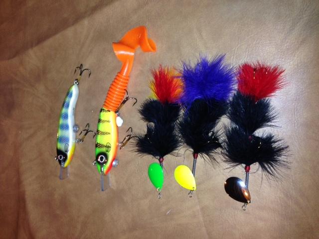 Lot #1: Lure package H2O Tackle Warthog & H20 Tackle Hammerhead: http://www.h2otackle.