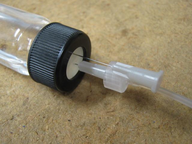 Supplied with the TOGA GC system is a pressure regulator, restrictor tube, silicone tubing with Luer lock, and two needles for this purpose.