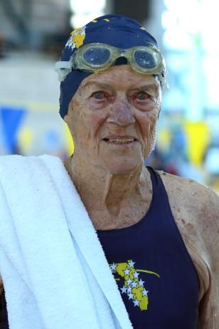 DAY TWO SUNDAY, December 3, 2017 80+ Year Old Florida Senior Games Swimmers Continue to Break Records Florida Senior Games swimmers, age 80 and over, continued their assault on the Games record book
