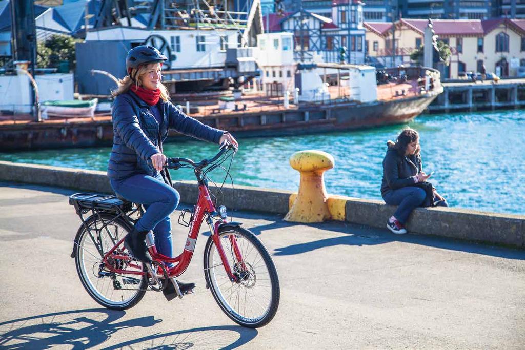 RESUME Unbeatable value and quality. The E-City is Smartmotion s largest selling bike. Low step over and upright seating make it a favourite for effortless cruising.