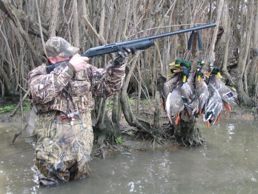 Our Hypnotizer spinning wing duck hunting decoy is the lightest (only 1 ½ lbs.), easiest to transport, most durable, hassle free on the market.