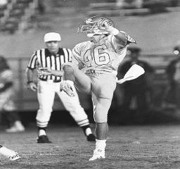 #68 Frank Cornish Frank played center in 1986-87-88-89 Earned All-America honors in 1989 Three-year starter (1987-88-89) and started all 35 games during that span UCLA s offensive MVP in 1989