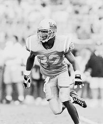 ROGERS 1983 fi rst-team All-American Second in career tackles 18th selection in 1984 NFL draft