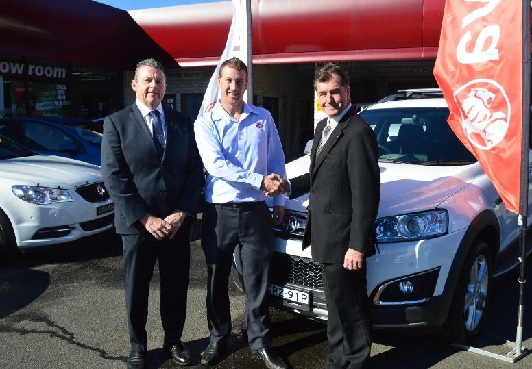 Central Coast Holden s General Managers Tim Jenkins & Chris Craig present the new Holden Captiva to SLSCC CEO Chris Parker The very proud participants of the 2013-14 SLSCC 15-17 s Youth Leadership
