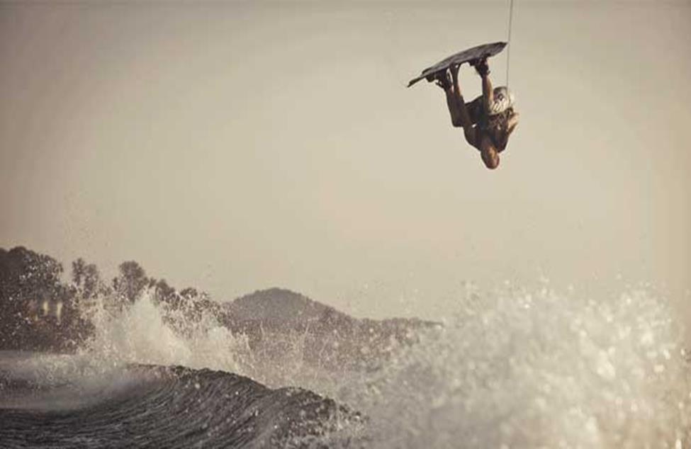 1. Wakeboarding Overview Wakeboarding All extreme sports require high degree of preparedness, physical as well as emotional strength, and stamina. Wakeboarding is one of such sports.