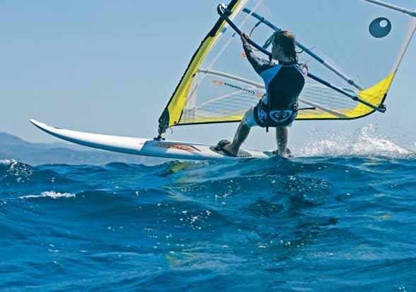Freeride references: great for progessing! The Classic Medium and Large are aimed at intermediate skill level windsurfers looking for reliable performance at an attractive price.