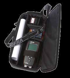 The soft case has separate compartments for HPC500 (w/velcro strap), test leads, test hoses, temperature probe, and JOFRA APM pressure module.