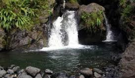 Sacred waterfalls on the north shore and blowhole included.