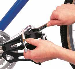 You fit the R pedal onto the crank by turning the spindle clockwise. But when fitting the L pedal, you turn it anti-clockwise.