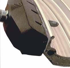 Check brake pads V-style brakes WHEEL RIM CONDITION New rim When the pads are correctly