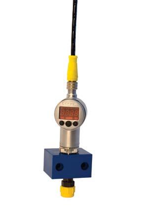 Pressure Monitors APM-5800 Measures 0-400 bar (0-5800 psi). Supplied with cable and protective cover. 4-wire Micro DC connection. Ø27/1.06 M12 x1 70.6/2.
