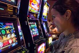 com/Golf CASinos Spend an evening challenging Lady Luck in one of Northwoods Country s three great casinos: Palace Casino, Northern Lights Casino and White Oak Casino courtesy of the Leech Band of