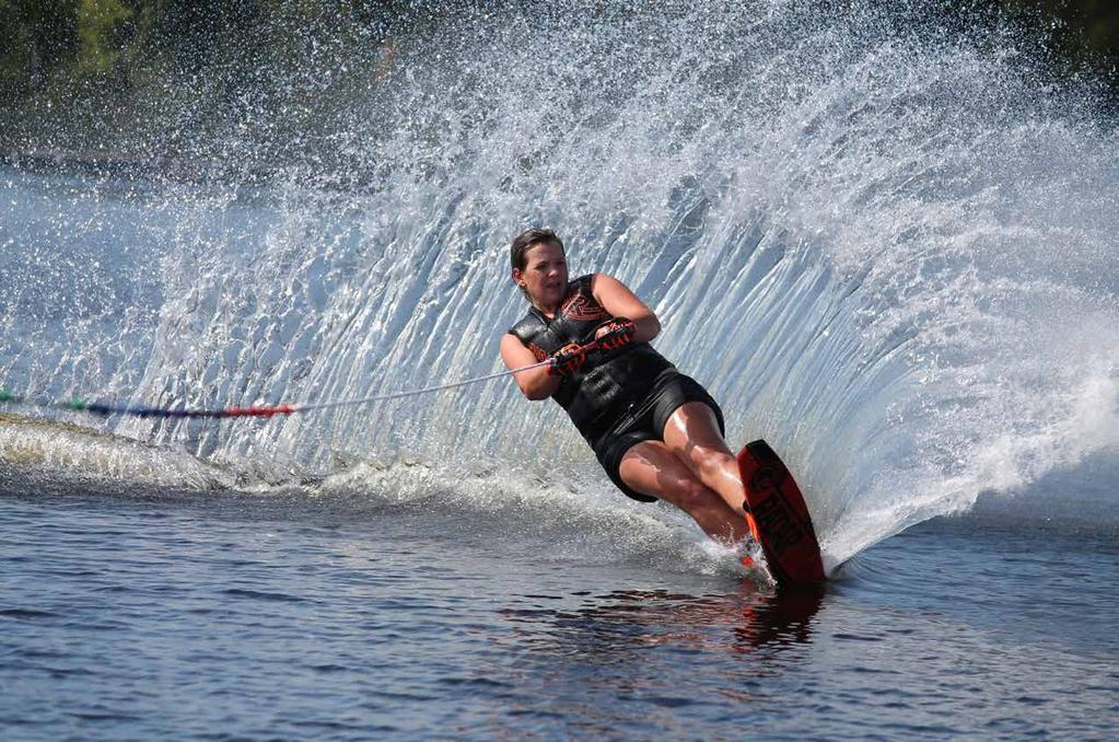 wait to go water skiing while on vacation up