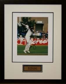 94 is the best of anyone who has taken 200 or more wickets. Died in 1999. Includes a certificate of authenticity and an Icons of Sport hologram.