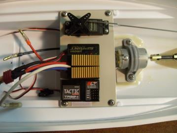 Connect the ESC, battery, & servos from the