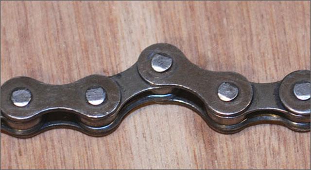When a chain fails or stretches, the damage is always throughout the entire chain, which needs to be replaced.
