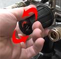 Grip the regulation valve knob and turn it clockwise to increase the pressure. 3.