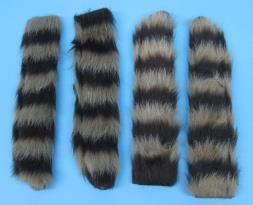 68 2150-5 Imitation Animal Tails SYNTHETIC RACCOON TAILS IMITATION FOX TAIL KEYCHAINS 18-11-S-L These are fake raccoon tails. They are ~11 to 11½ long and 2½ wide.