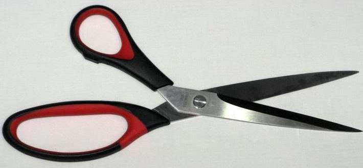 LEFT-HANDED SCISSORS WESTCOTT BUERO ' 8' SCISSORS Blades reversed with the left blade on top so you can see