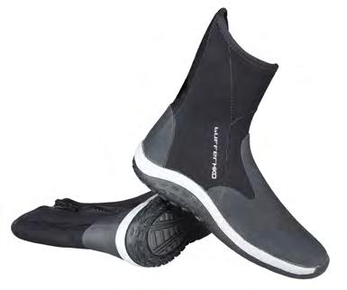 06 FOOTWEAR AND HANDWEAR BUFFER_52701 SURFER_51201 RAFTER_52001Y RAFTER RENT_52100Y High cut neoprene shoes are made out of 5 mm thick neoprene.