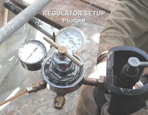 If the bellows is equipped with a flow monitoring tube, normally located on the opposite side of the bellows, make sure that the gas is flowing freely through the tube and then close the flow