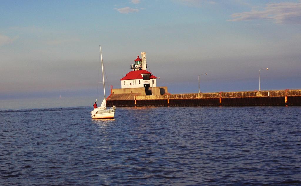 A guide to boating on the Minnesota side of Lake Superior BOATING