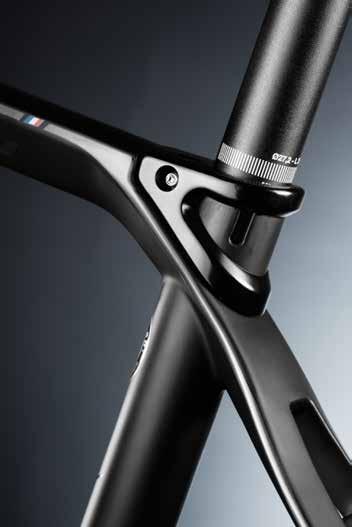 Semi integrated seat post clamp Ideal mix of high performance & endurance The Sallanches64 is a carbon