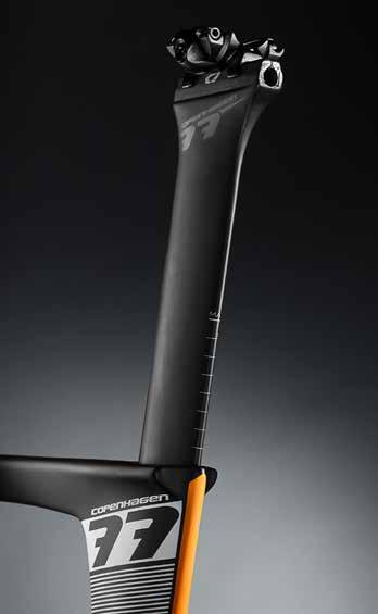 Carbon seat post Stiffness & aerodynamics Besides the specific track geometry, with a higher bottom bracket and a shorter chainstay with an adapted front crank, the key features of the