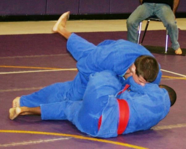 Breakdowns (also called turnovers) where the attacker takes his opponent from a stable to an unstable position in a groundfighting situation will score 1