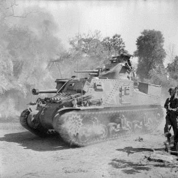 Right: A Lee of 254th Indian Tank Brigade at Mandalay in 1945.