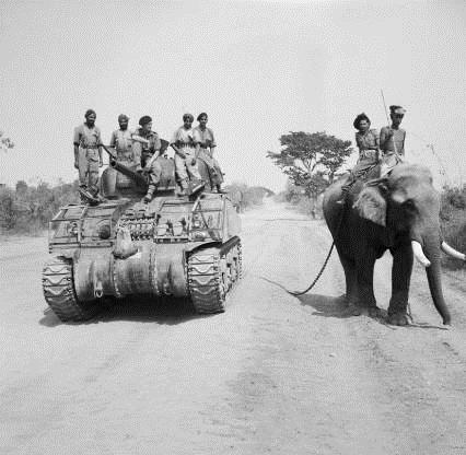 Right: A Sherman of the 9th (Royal Deccan) Horse at Meiktila in 1945.