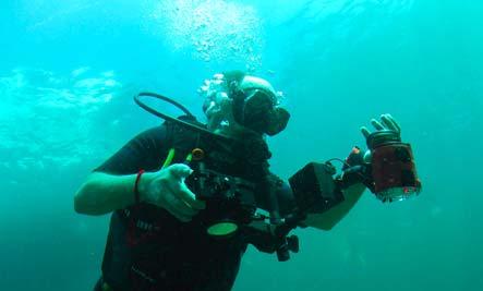 Underwater with the RX-100 By Neal Katz nealkatz@gmail.com Last month I finally got a chance to go scuba diving with my RX-100. I emailed my results to Gary.