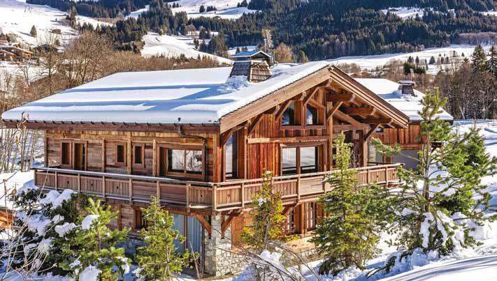 Megève, this beautiful ski chalet enjoys a wonderful and panoramic view up towards the Mont Blanc