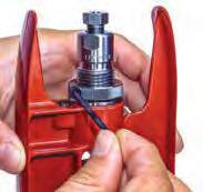 Interrupted three-start thread assures dies will return and lock into the exact same position. The Breech lock system includes a lock pin to allow easy initial setup.