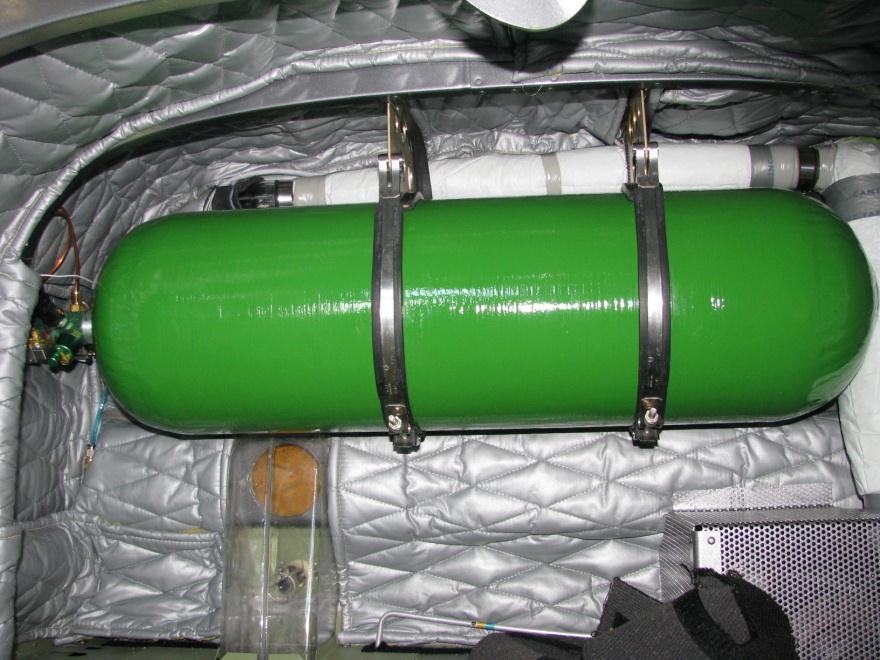FI-1 Oxygen Bottle Installation NOTE: Ensure bottle does not touch heater tube