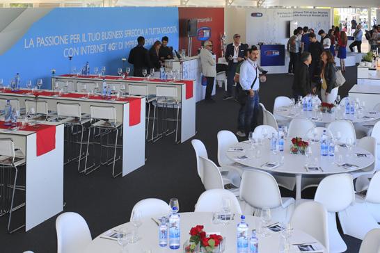 HOSPITALITY CATEGORIES Two different hospitality options are always available at each Grand Prix to suit the specific corporate or individual requirements, business needs and budget.