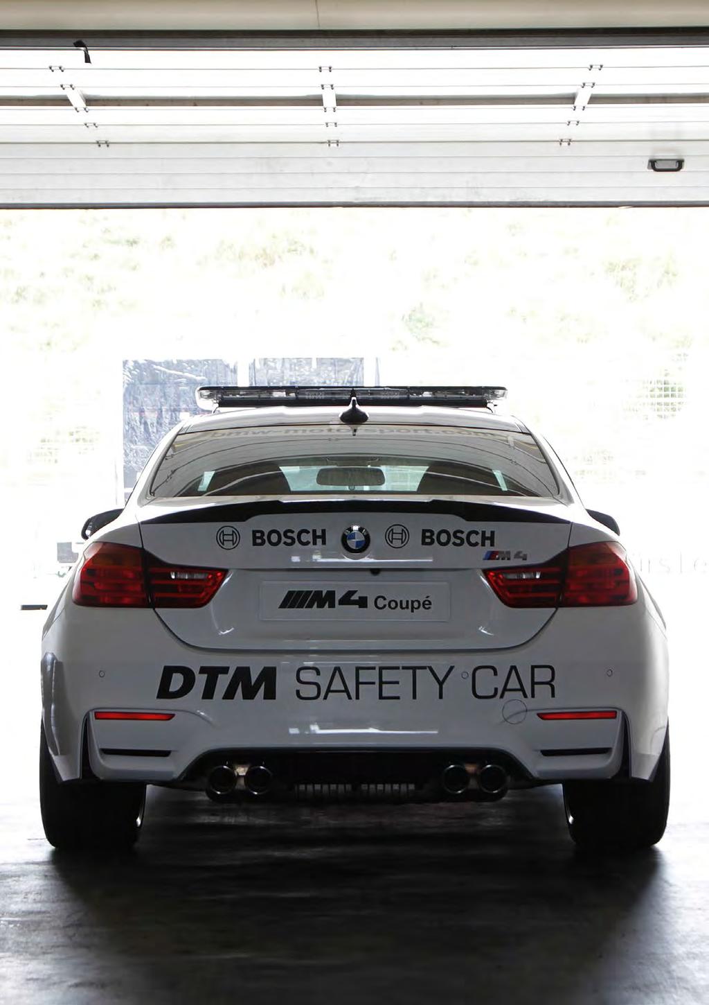 To lead the 24 DTM racing cars masterfully around the circuit, the Safety Car must itself offer maximum dynamic performance.