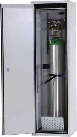 120 Fire resistant gas cylinder cabinet with standard interior equipment (cylinders and
