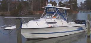 hours, show like newer boat, seller purchased larger yacht, priced for a quick sale, fi ne example