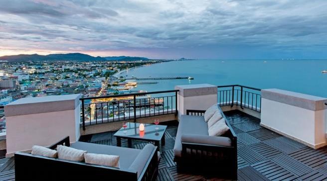 After golf, why not head to the Hilton for a sunset cocktail at the rooftop bar before exploring one of the many bars and restaurants