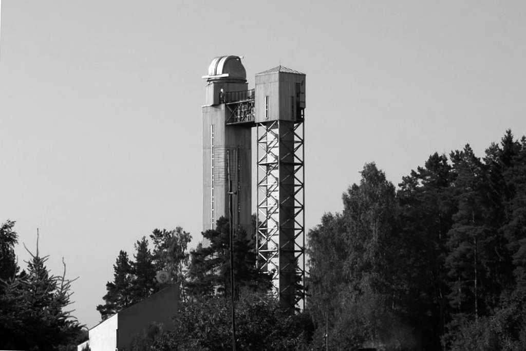 Foto 7: Moletai Observatooriumi asukoha kõige äratuntavam detail on Leedu astronoomia ajaloo muuseum, kahesambaline vaatlustorn.