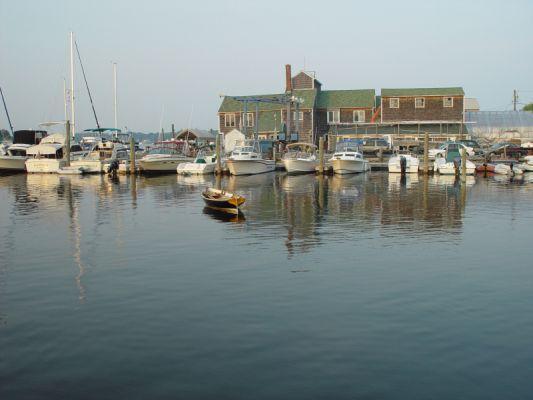 DESTINATIONS Begin your charter at Harbor Light Marina (HLM) and Country Club, Warwick, RI and eight miles from PVD airport.