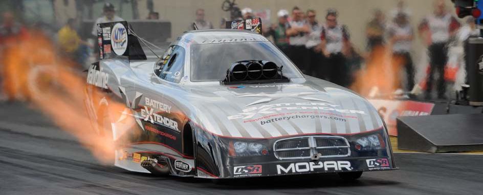 moved into the Funny Car points lead on Oct. 8 and set NHRA national records for elapsed time and speed at Reading, Pa. (AutoImagery.com photo) NHRA Top Fuel record: 3.